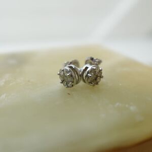 White‎ gold 14k UD Unique Designs diamond stud earrings UNISEX Cluster pave set